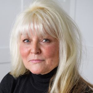 Meet your Posher, Tina